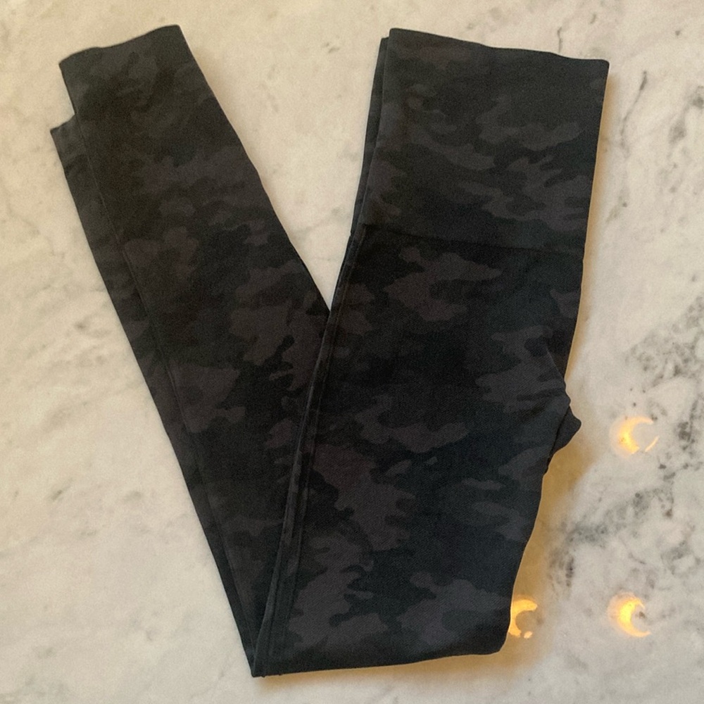 Spanx Camouflage Leggings Medium